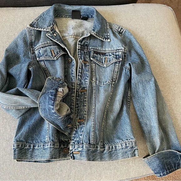 DKNY Denim Trucker Jacket Size M - Picture 5 of 10